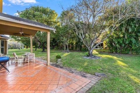 2224 Soundings Court, Greenacres FL - photo 24 of 46