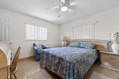 1601 SW 18th Street, Boynton Beach FL - photo 16 of 27