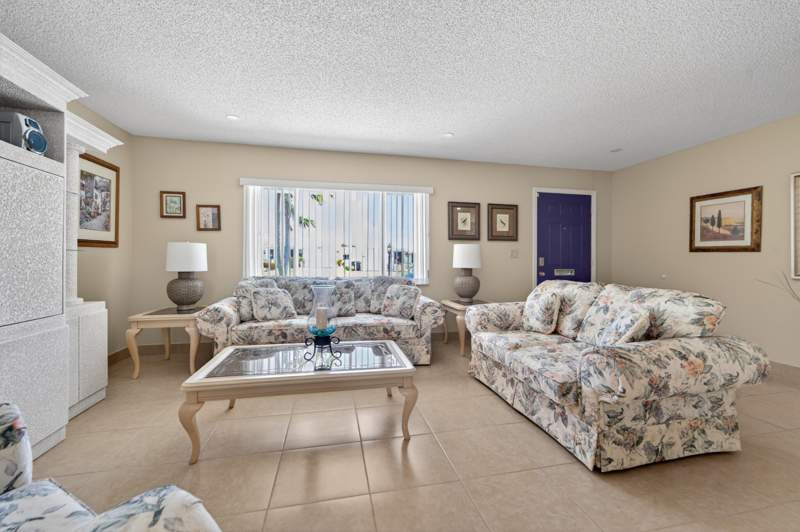 2 bedroom Single Family Residence at 1601 SW 18th Street, Palm Beach Leisureville Sec 10, Boynton Beach — photo 5