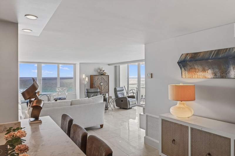 2 bedroom Condominium at 545 S Fort Lauderdale Beach Boulevard #1702, Illini Association, Fort Lauderdale — photo 5
