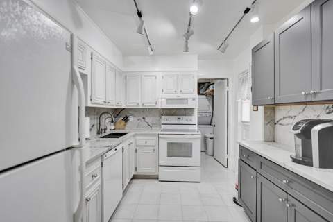 6461 NW 2nd Avenue #116, Boca Raton FL - photo 6 of 73