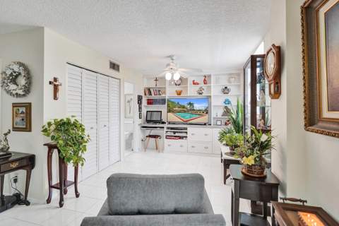6461 NW 2nd Avenue #116, Boca Raton FL - photo 13 of 73