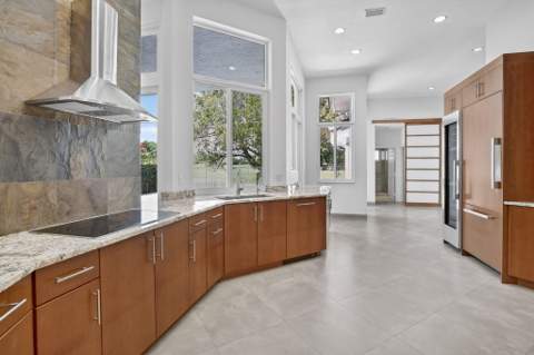 2647 Miller Court, Weston FL - photo 8 of 51