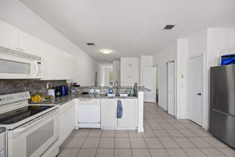 2511 Shoma Drive, Royal Palm Beach FL - photo 10 of 26