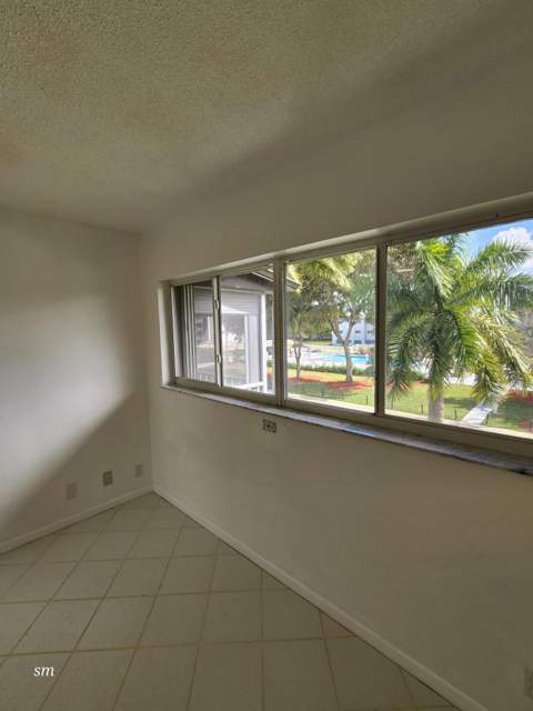 4900 Washington Street #309, Hollywood FL - photo 9 of 29