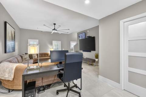 724 SW 1st Avenue, Pompano Beach FL - photo 21 of 73