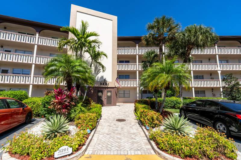 2 bedroom Condominium at 3201 Portofino Point #D3, Portofino Village 2-C Condo, Coconut Creek — photo 2