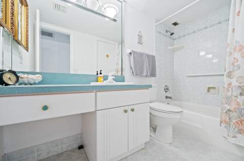 1050 Hillsboro Mile #Unit 203w, Hillsboro Beach FL - photo 24 of 30