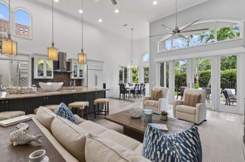 302 Alicante Drive, Juno Beach FL - photo 6 of 38
