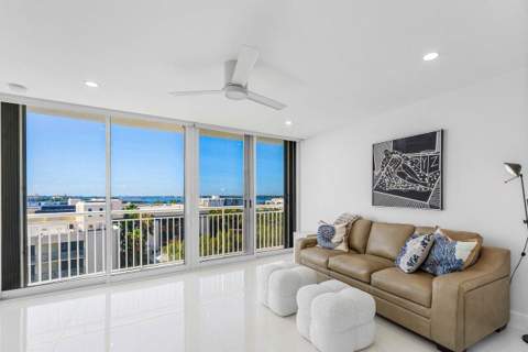 2780 S Ocean Boulevard #805, Palm Beach FL - photo 18 of 47