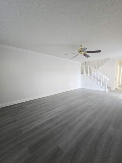 1956 Hartford Court, West Palm Beach FL - photo 7 of 18