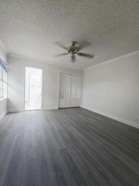 1956 Hartford Court, West Palm Beach FL - photo 9 of 18