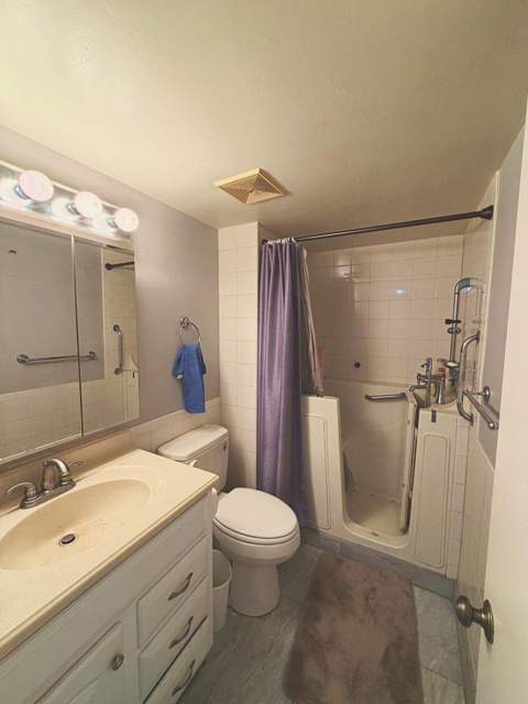 140 Lake Meryl Drive #Apt 233, West Palm Beach FL - photo 22 of 34
