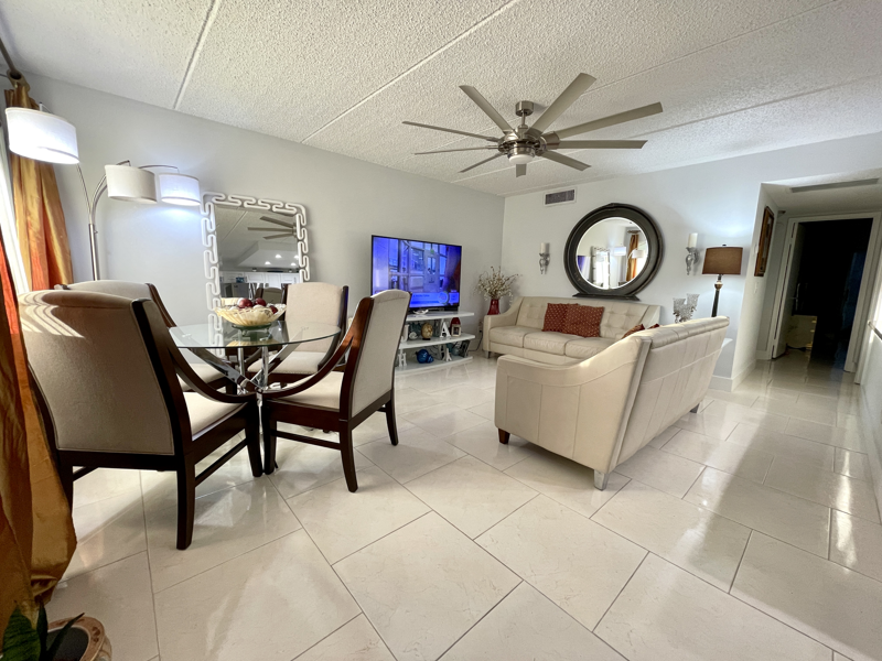 2 bedroom Condominium at 3200 Springdale Boulevard #107, Regal Palms Oxford Condo, Palm Springs — photo 2