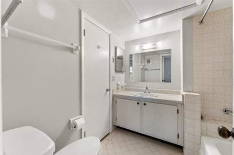 639 W Oakland Park Boulevard #207d, Oakland Park FL - photo 11 of 27