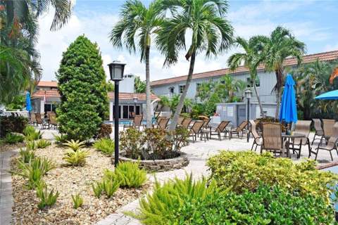 639 W Oakland Park Boulevard #207d, Oakland Park FL - photo 20 of 27