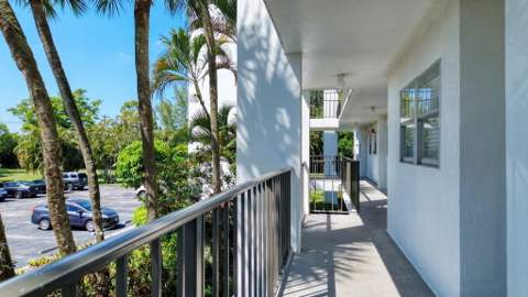 3593 Birdie Drive #203, Lake Worth FL - photo 21 of 26