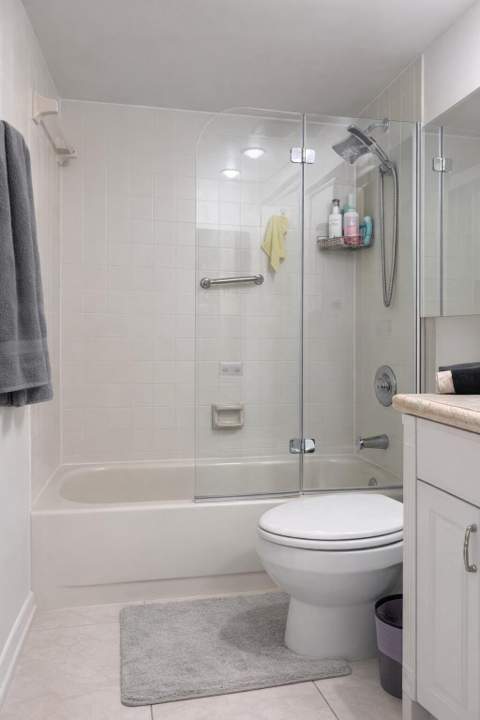 110 Lake Emerald Drive #103, Oakland Park FL - photo 20 of 45