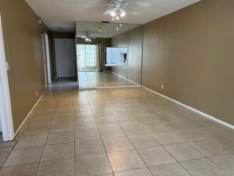 160 Lake Gloria Drive #160, West Palm Beach FL - photo 11 of 47