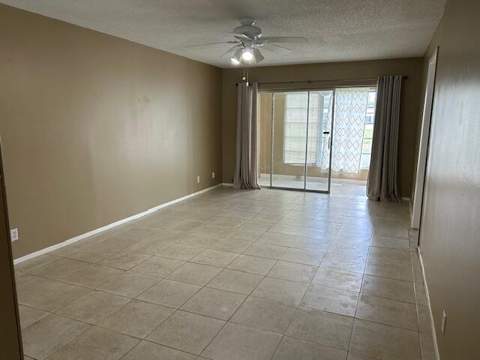 160 Lake Gloria Drive #160, West Palm Beach FL - photo 10 of 47