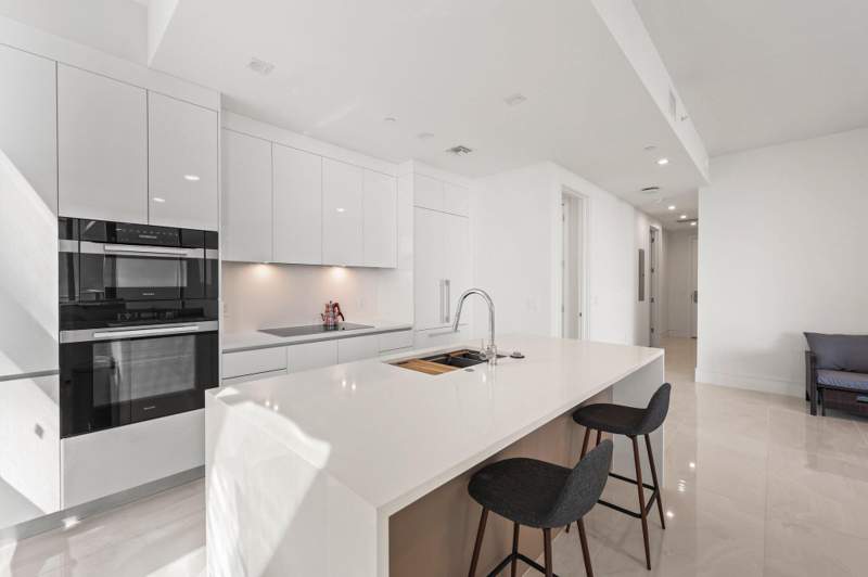 1 bedroom Condominium at 220 Lake Shore Drive #1125, Nautilus 220, Lake Park — photo 5