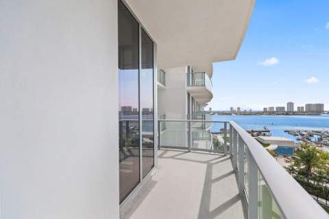 220 Lake Shore Drive #1125, Lake Park FL - photo 17 of 111