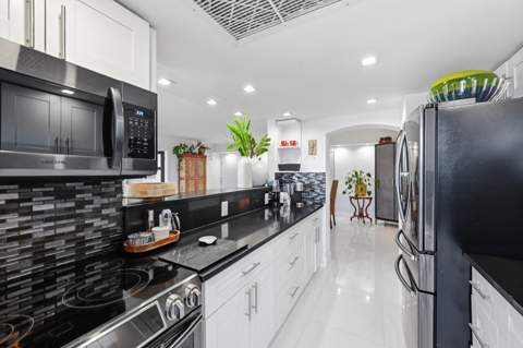 2715 N Ocean Boulevard #Ph D, Fort Lauderdale FL - photo 17 of 35