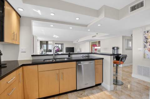 3420 S Ocean Boulevard #8z, Highland Beach FL - photo 18 of 65