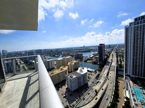 4111 S Ocean Drive #3011, Hollywood FL - photo 15 of 38
