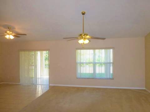 245 SW Starfish Avenue, Port St. Lucie FL - photo 6 of 10