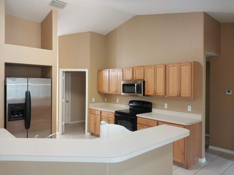 3 bedroom Single Family Residence at 245 SW Starfish Avenue, Port St Lucie Section 13, Port St. Lucie — photo 4