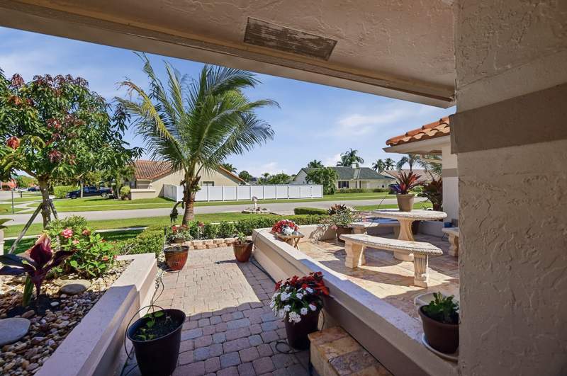 3 bedroom Single Family Residence at 5884 Laurel Green Circle, Sun Valley 2, Boynton Beach — photo 5