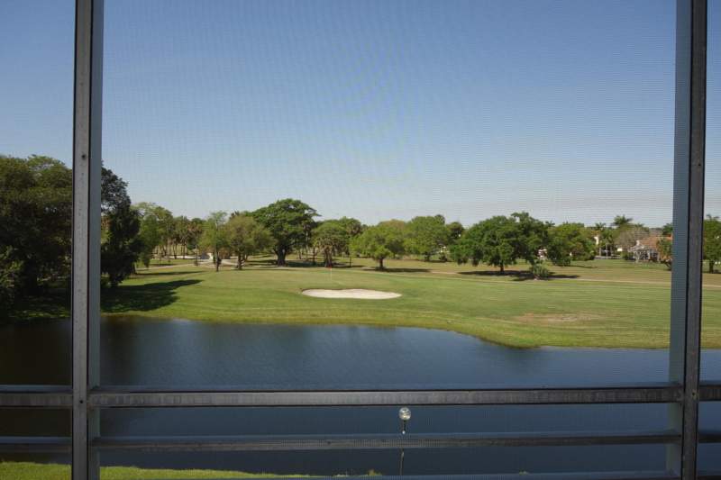 3 bedroom Condominium at 3507 Oaks Way #307, Palm Aire, Pompano Beach — photo 2