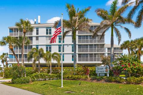 669 NE Plantation Road #308, Hutchinson Island FL - photo 6 of 46