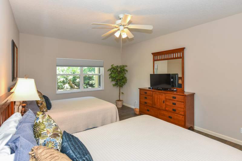 2 bedroom Condominium at 8383 Mulligan Circle #4612, Castle Pines Condominium, Port St. Lucie — photo 4