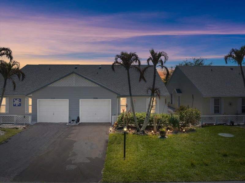 2 bedroom Villa at 2538 SE Tropical East Circle, Tropical East, Port St. Lucie — photo 3