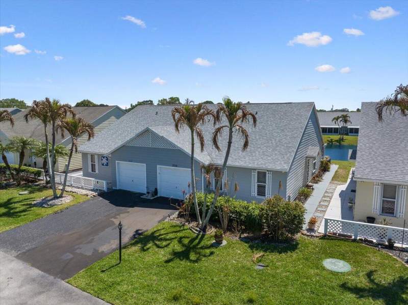 2 bedroom Villa at 2538 SE Tropical East Circle, Tropical East, Port St. Lucie — photo 4