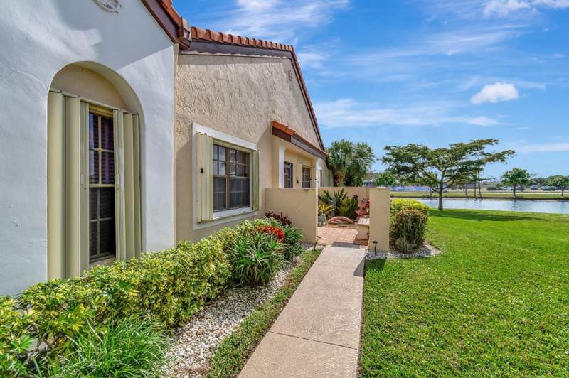 3 bedroom Villa at 8240 Waterline Drive, Parkwalk 4, Boynton Beach — photo 2