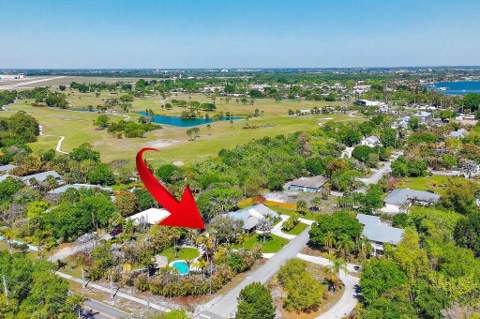 2366 SE Country Club Lane, Stuart FL - photo 13 of 53