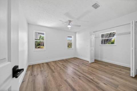 2366 SE Country Club Lane, Stuart FL - photo 19 of 53