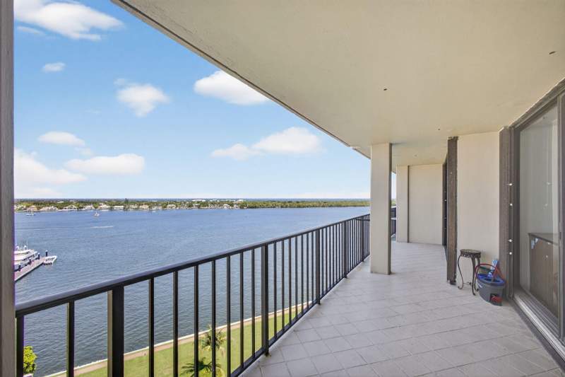 2 bedroom Condominium at 134 Lakeshore Drive #T14, Old Port Cove Condo Two, North Palm Beach — photo 3