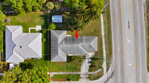 1301 N Mangonia Drive, West Palm Beach FL - photo 8 of 9