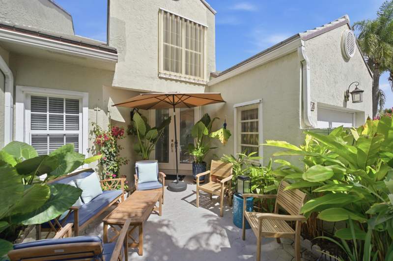 2 bedroom Villa at 47 N Lakeshore Drive, Lakeshore, Hypoluxo — photo 3