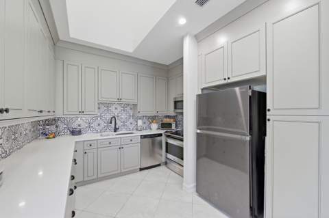 47 N Lakeshore Drive, Hypoluxo FL - photo 8 of 71