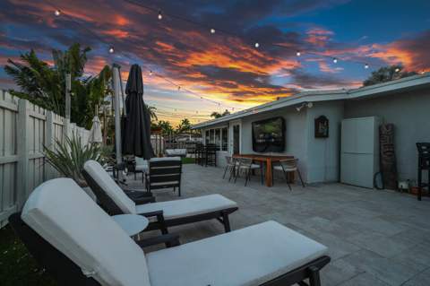 2824 NW 6th Avenue, Wilton Manors FL - photo 6 of 60