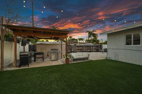 2824 NW 6th Avenue, Wilton Manors FL - photo 10 of 60