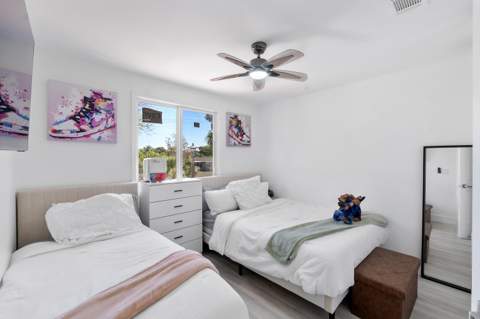 6363 Seagrape Circle, Margate FL - photo 7 of 14