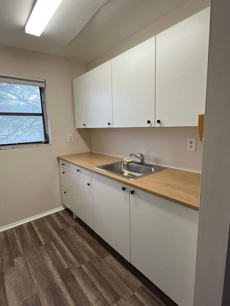 2 bedroom Condominium at 4800 NW 24th Court #D214, Bristol Court Condo, Lauderdale Lakes — photo 5