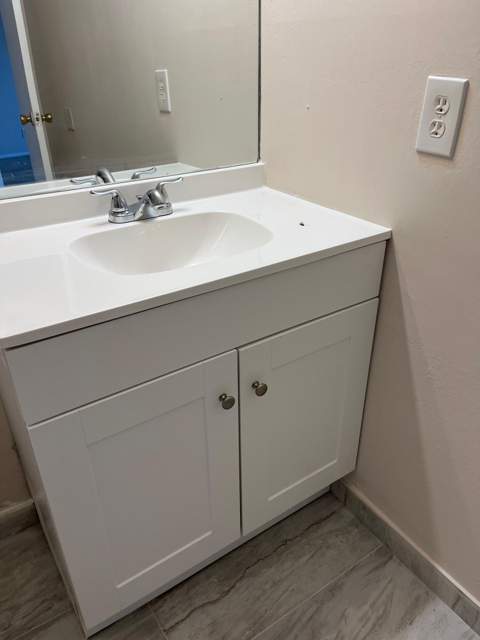 4800 NW 24th Court #D214, Lauderdale Lakes FL - photo 6 of 16