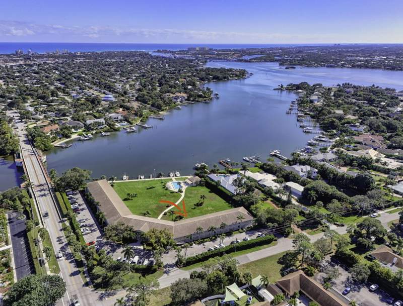 3 bedroom Condominium at 478 Tequesta Drive #205, Whitehall Condo, Tequesta — photo 2
